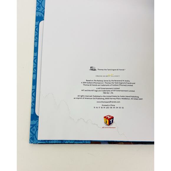 Thomas Wooden Railway Logan and the Big Blue Engines Book Pack CCX64 - Picture 9 of 16